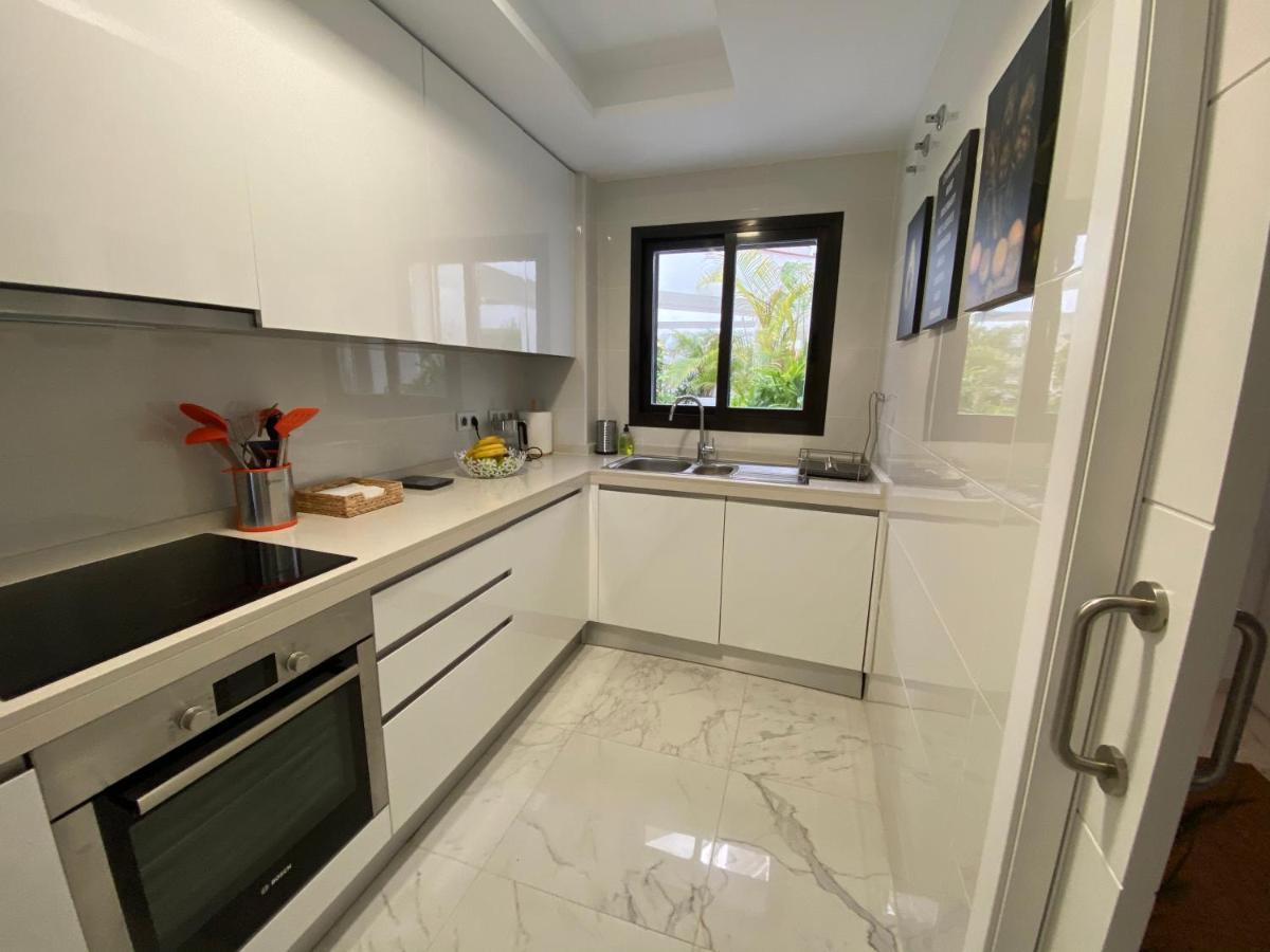 Casares Del Mar Luxury Apartment Малага Экстерьер фото