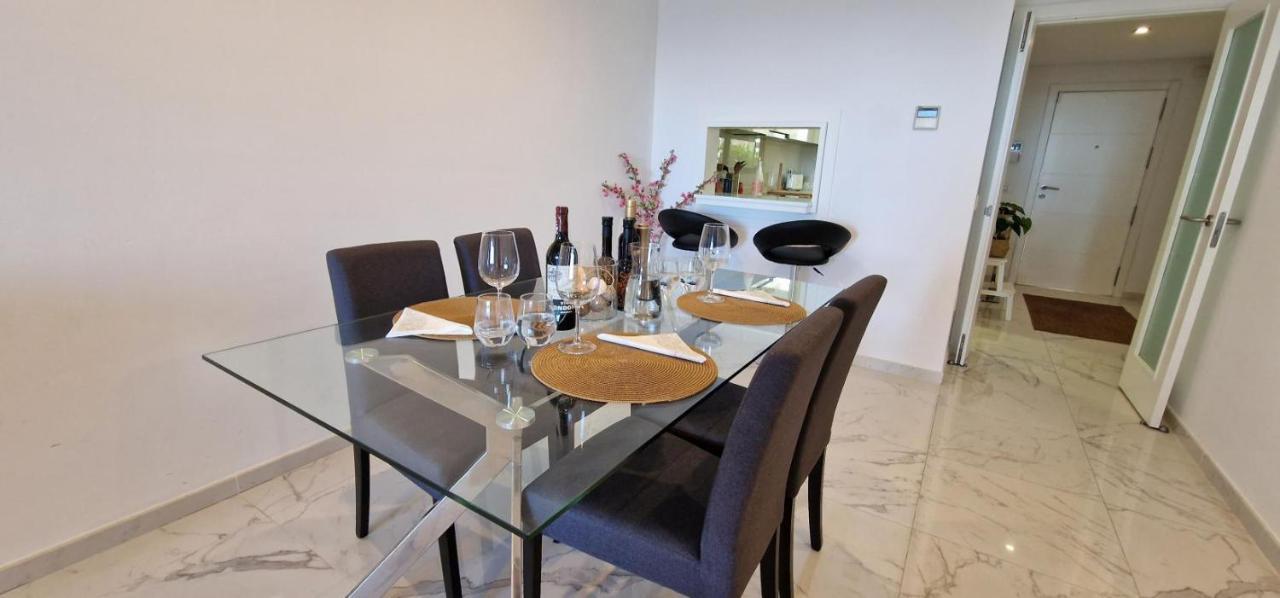 Casares Del Mar Luxury Apartment Малага Экстерьер фото