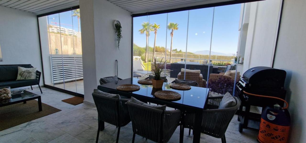 Casares Del Mar Luxury Apartment Малага Экстерьер фото