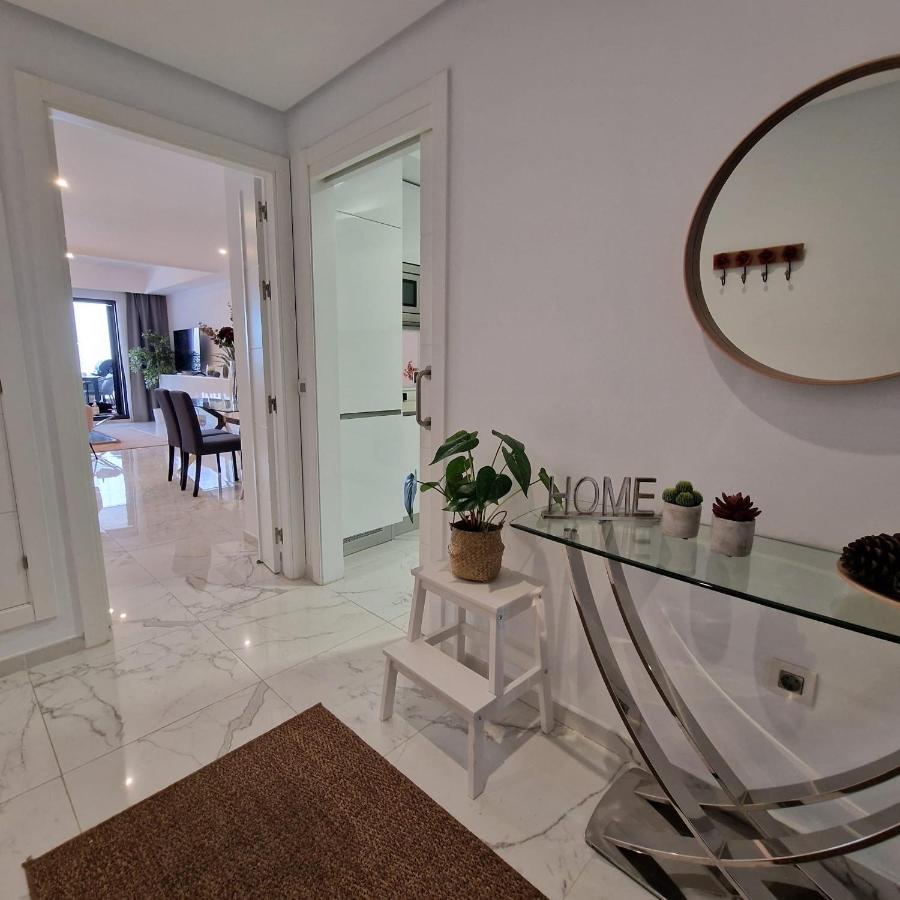 Casares Del Mar Luxury Apartment Малага Экстерьер фото