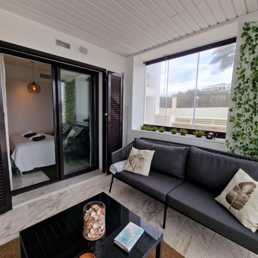 Casares Del Mar Luxury Apartment Малага Экстерьер фото
